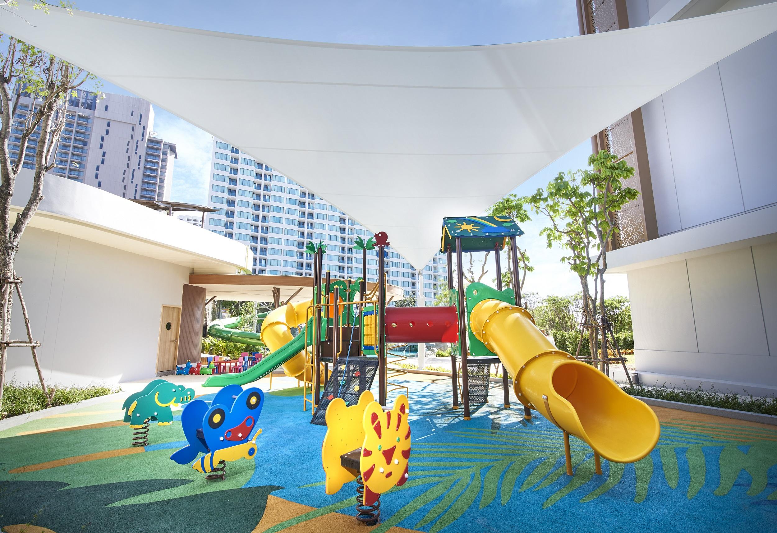 Hotel Amari Pattaya Esterno foto Playground