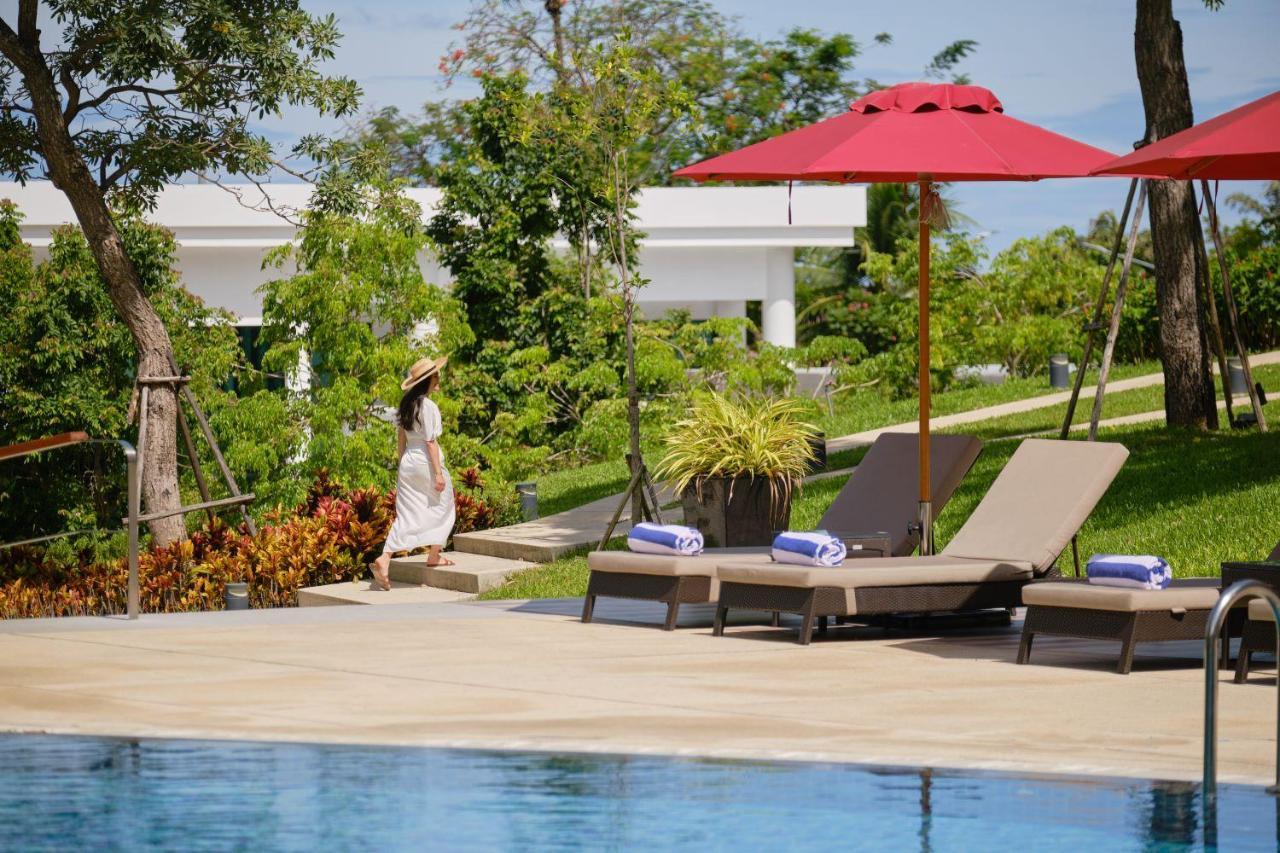 Hotel Amari Pattaya Esterno foto The pool at the hotel