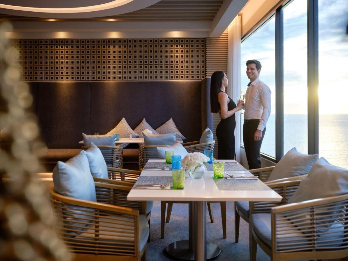 Hotel Amari Pattaya Esterno foto The Club at the Pan Pacific