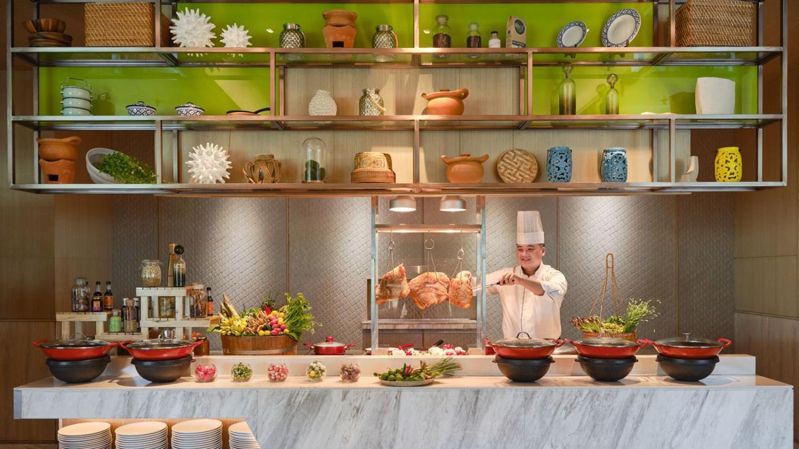 Hotel Amari Pattaya Esterno foto A live kitchen at a hotel