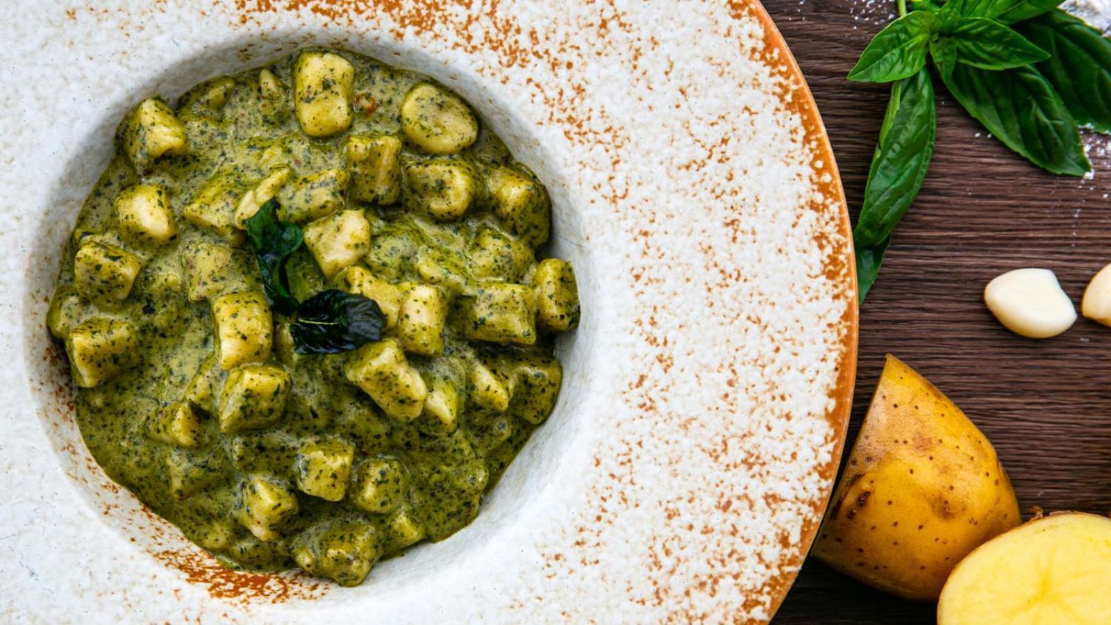 Hotel Amari Pattaya Esterno foto A bowl of pesto